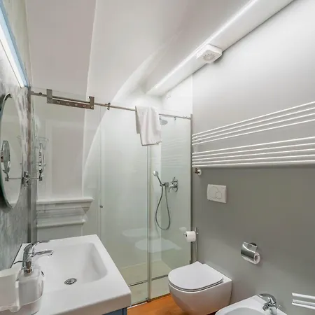 Modern Flat - Borgonuovo 23 Appartement *