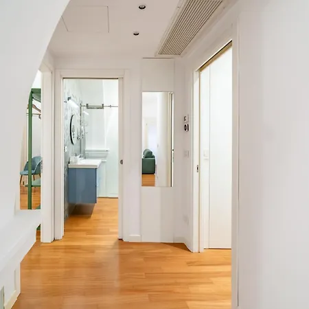 Modern Flat - Borgonuovo 23