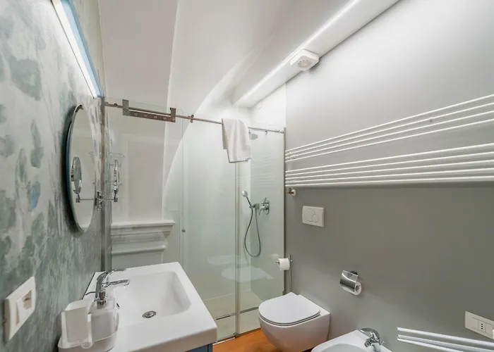 Modern Flat - Borgonuovo 23 Διαμέρισμα *