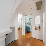 Modern Flat - Borgonuovo 23 Bologna