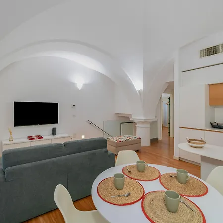 Modern Flat - Borgonuovo 23 Bologna