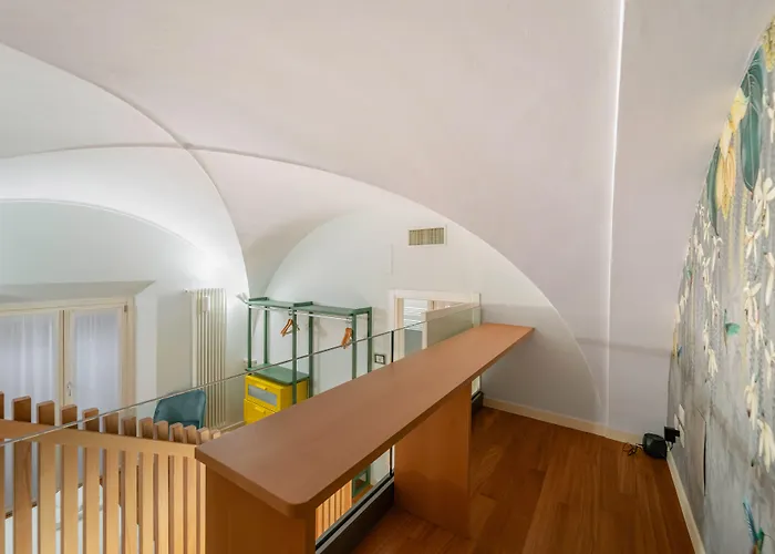 Modern Flat - Borgonuovo 23